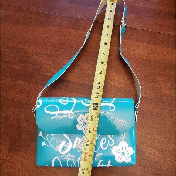 New handmade unique vinyl three piece matching set tote, shoulder bag, note pad - Picture 7 of 14